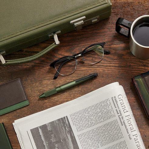 Uni Jetstream DARK GREEN 0.5mm 4&1 Metal 4 Color 0.5 mm Ballpoint Multi Pen Pencil Available Pen Body Knock Multi Body | MSXE5200A