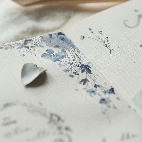 MU Lifestyle Print-On Stickers Rub -On Stickers Transfer Stickers Translucent Stickers 181 | Blue Flowers Foxes When Snow Melts