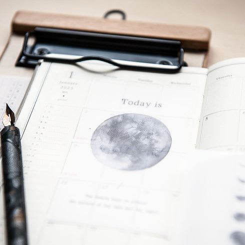 MU Lifestyle Many MOONS Dyeing Tracing Paper Ephemera Vellum Paper Watercolor Paper Translucent Paper Planner Paper Scrapbooking | DTP-017