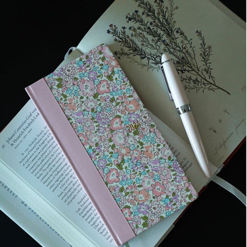 2024 Papermood RADIX ASTERIS WEEKS 70gsm Italian Paper Hardcover Weekly Planner Travel Planner Weekly Planner Weekly Layout | 192 Pages